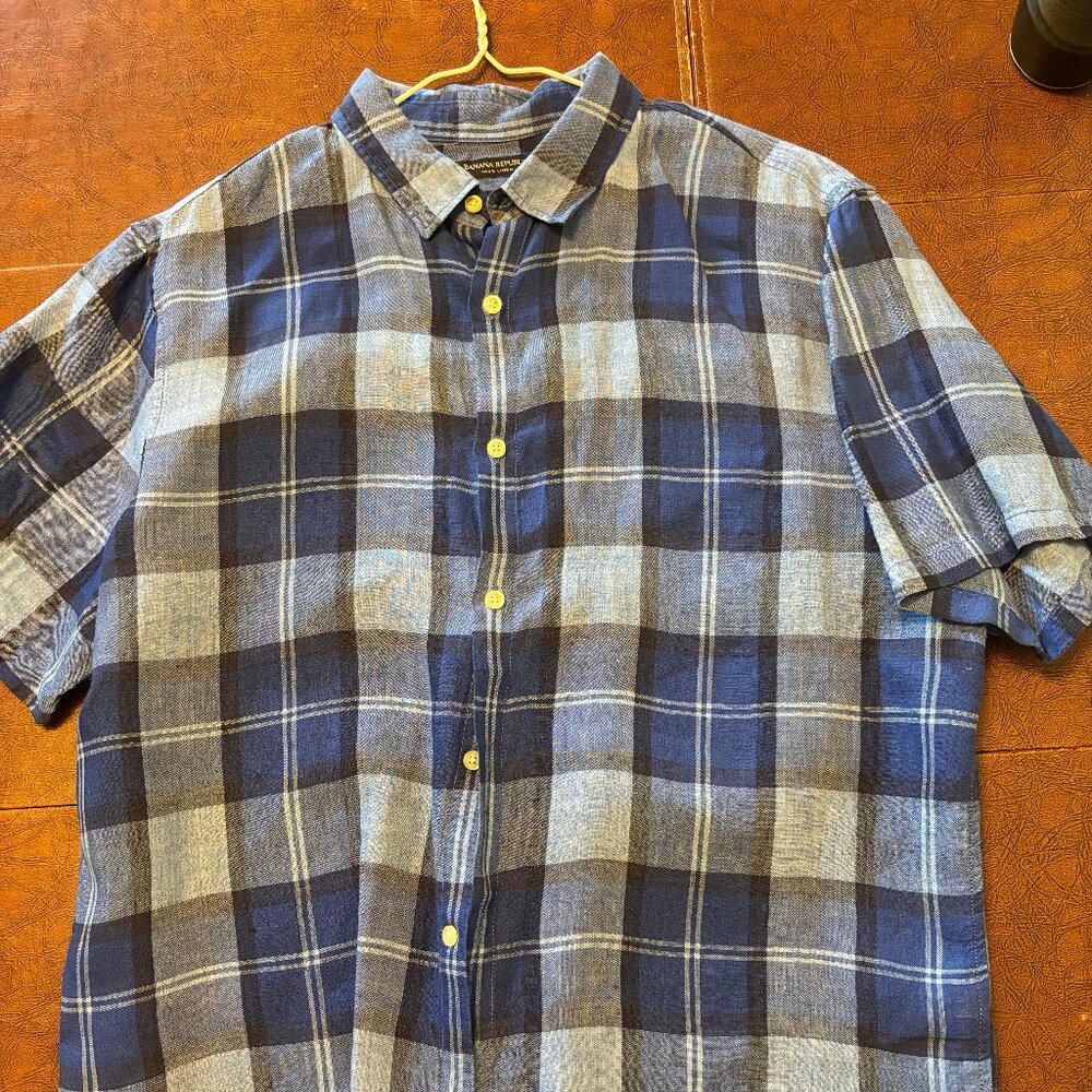 Banana Republic Linen Short Sleeve Large